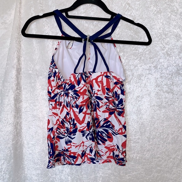 Swim top - Picture 4 of 5